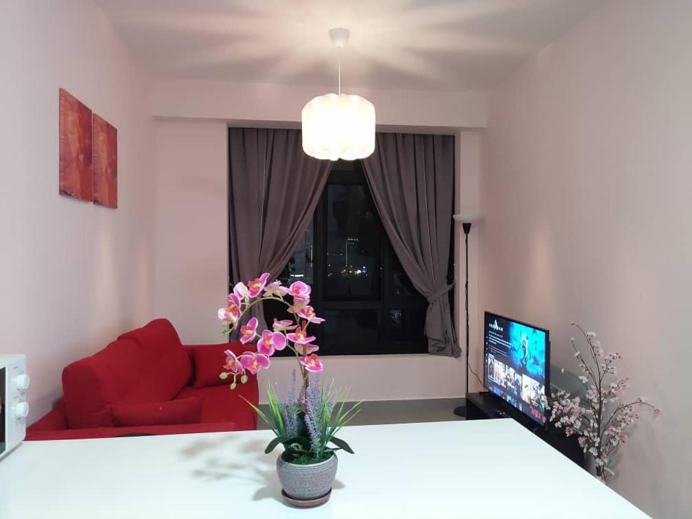 Cozy Studio Unit,Cyberjaya,Wifi, Netflix,Free Parking Dış mekan fotoğraf